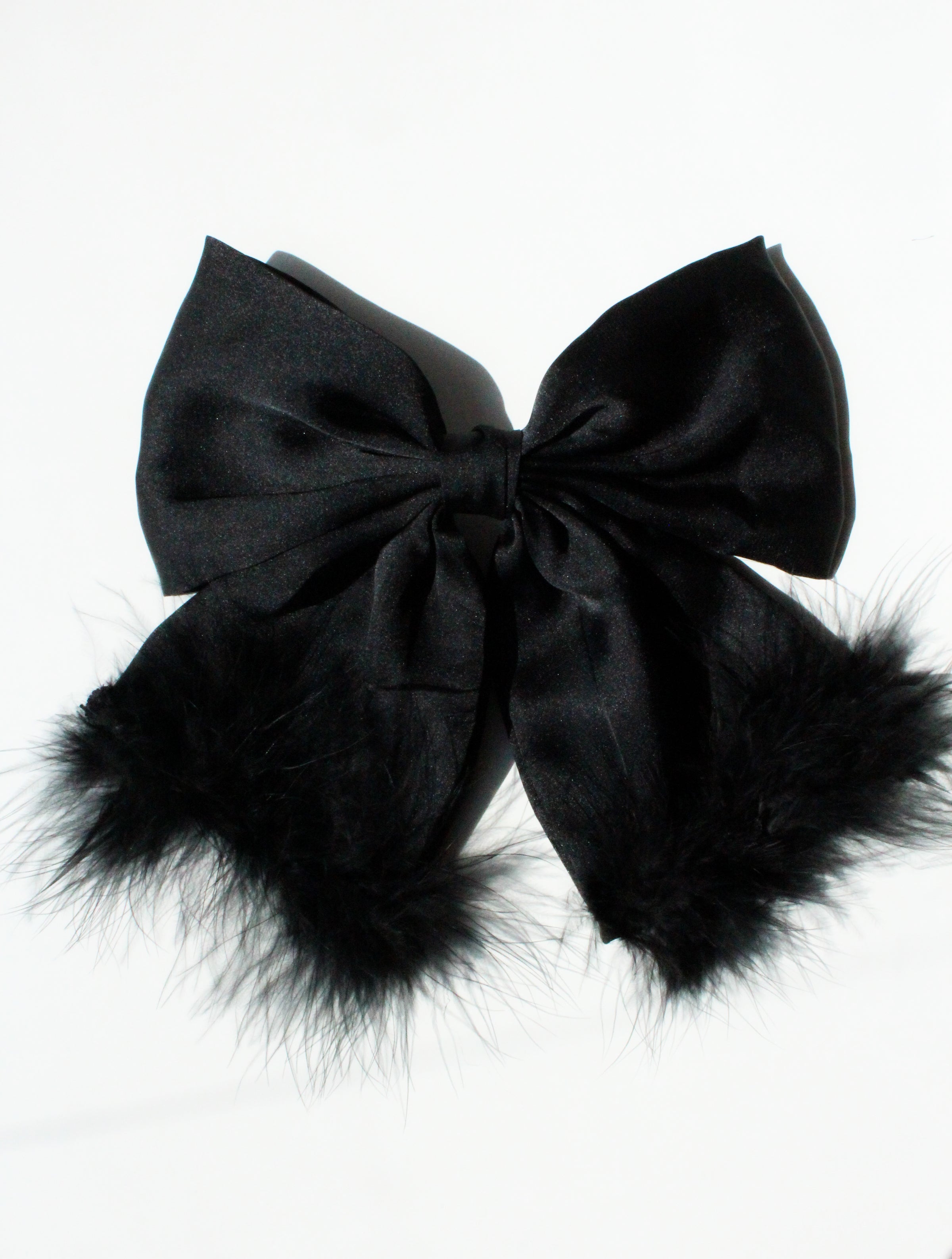 Midnight Black Feather Hair Bow | Maison Du Lys display picture 1